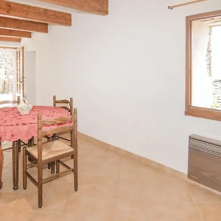 2 Bedroom Gorgeous Home In Bonnevaux Ferienhaus